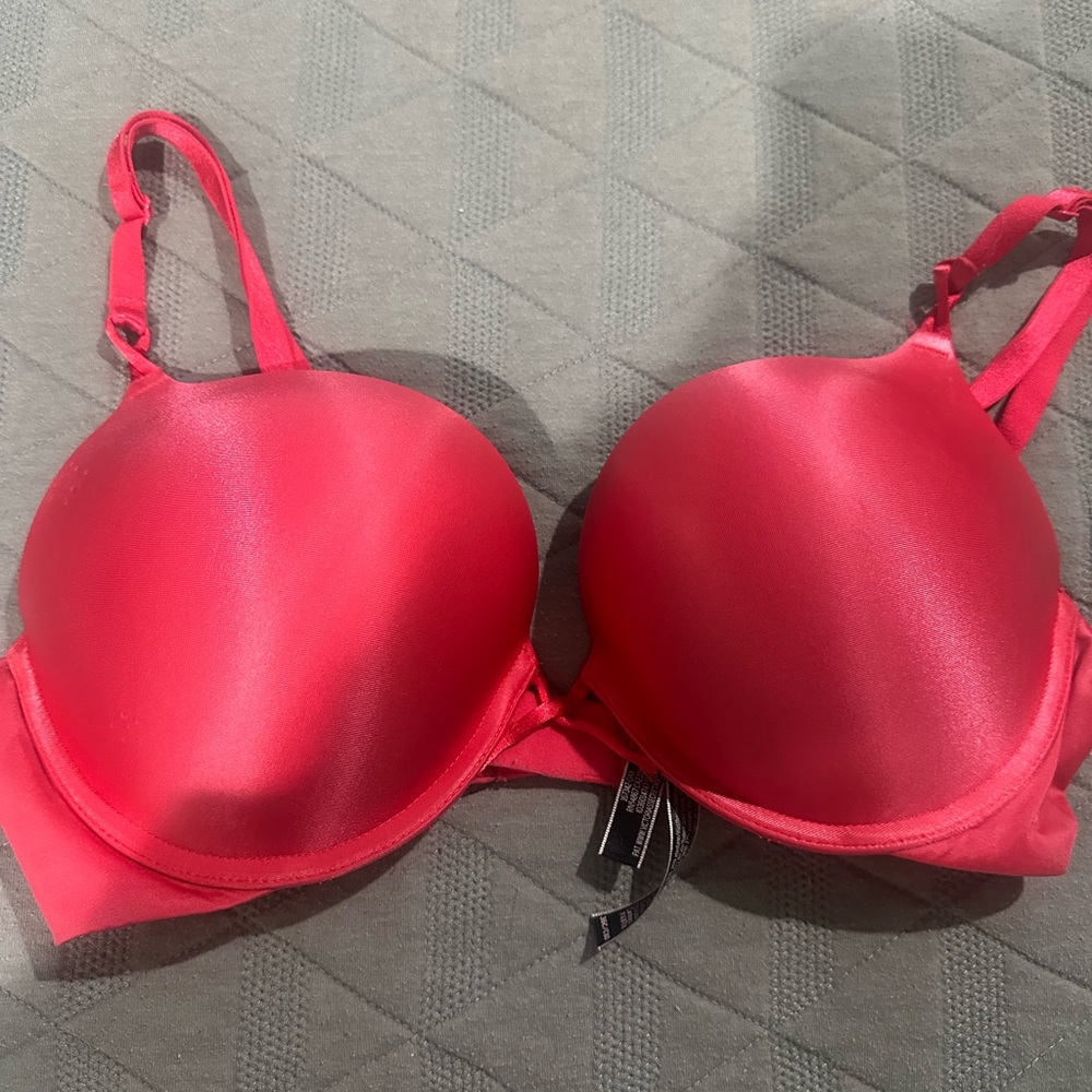 Victoria's Secret Red Padded Bra with Underwire and Adjustable Straps